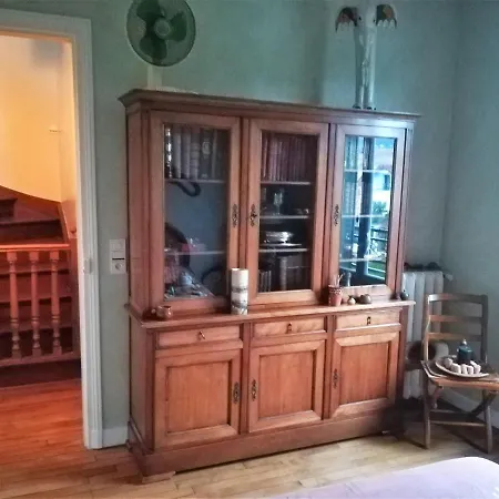 Oda ve Kahvaltı La Des Chats Andrésy